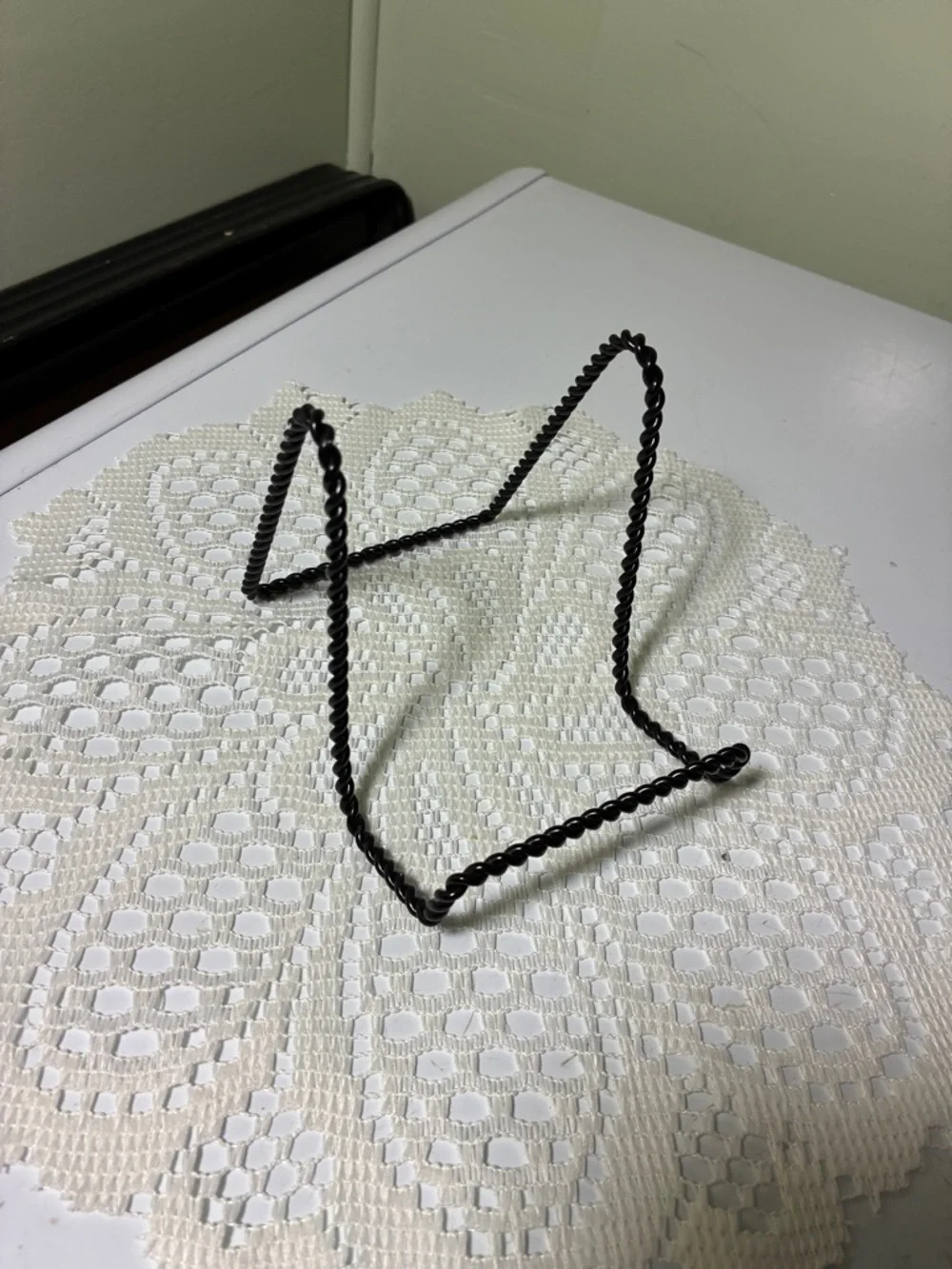 Black Twisted Wire Display Stand